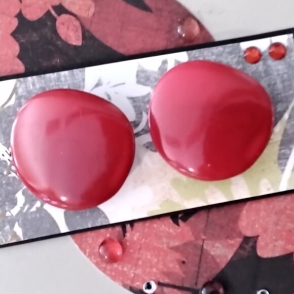 Retro Big Bold Shiny Red Earrings for Pierced Ears - 80s Throwback Fashion - Picture 2 of 3